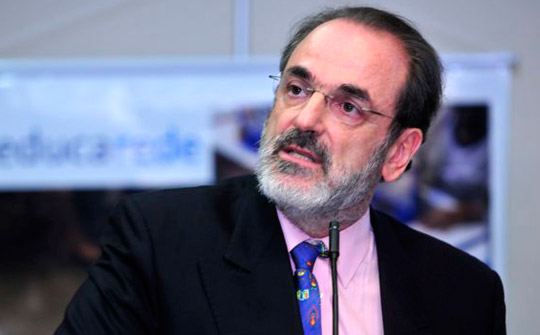 Sergio Mindlin, Director de Fundación Telefónica Brasil y Presidente del Consejo Deliberativo del Instituto Ethos. Sergio Mindlin, Director de Fundación Telefónica Brasil y Presidente del Consejo Deliberativo del Instituto Ethos.
