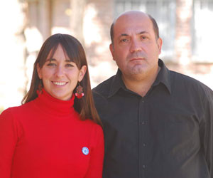 Cristian Cóceres, director de Acogimiento Familiar y Celina de Belaieff, directora de Fortalecimiento Familiar, de Aldeas Infantiles SOS Argentina. Cristian Cóceres, director de Acogimiento Familiar y Celina de Belaieff, directora de Fortalecimiento Familiar, de Aldeas Infantiles SOS Argentina.