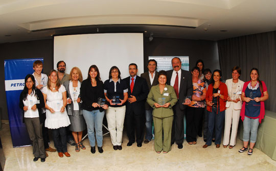 Los ganadores del Segundo Concurso de Proyectos Sociales durante la entrega de premios Los ganadores del Segundo Concurso de Proyectos Sociales durante la entrega de premios