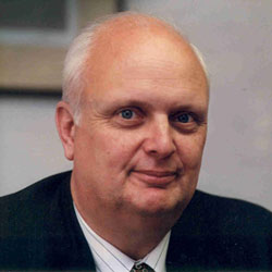 Enrique Behrends, director de Investigación de la Facultad de Ciencias de la Administración de la USAL Enrique Behrends, director de Investigación de la Facultad de Ciencias de la Administración de la USAL
